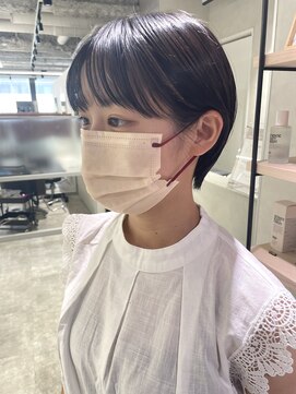 キートス(Kiitos) コンパクトショート/サイドバング/耳掛けショート