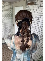 ツインポニー　編みおろし　ポニーテール　ベロアリボン