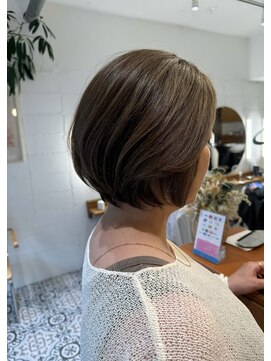 アンドビューティフル 恵比寿(andbeautiful) ショートボブ×オリーブハイライト