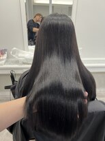 ヴィア(Via)&nbsp;髪質改善トリートメント縮毛矯正ブルーカラーレイヤー