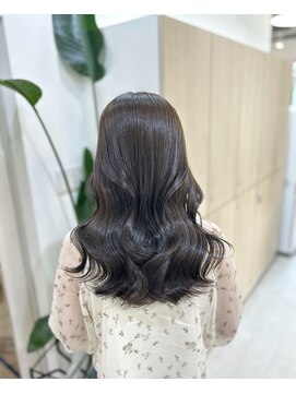 アイズ 横浜(IS) 【JUNKI指名】オリーブグレージュ/グレージュカラー