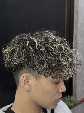 ライズ 新小岩店(RISE) スペインカール/スペインカールハイライト/（ハルト）