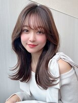 アフロート ディル(AFLOAT D'L)&nbsp;ミディアム顔まわりレイヤー前髪あり透明感カラー20代