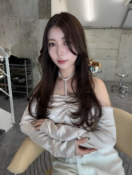 サイン 渋谷(SIGN) グレージュカラーワインレッドインナーカラー暗髪