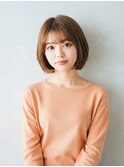 明るく元気な印象を与えつつ、可愛らしさも兼ね備えた万能ヘア