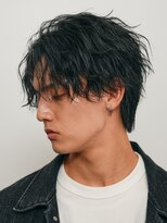 フィフス(fifth)&nbsp;原宿ツイストスパイラルパーマメンズカットセンターパート30代