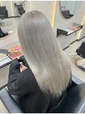 黒髪クラゲヘアーオリーブグレー小顔ココアベージュ