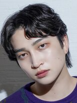 シド 表参道(s.i.d)&nbsp;ソフトウルフセンターパート×垢抜けメンズメイク