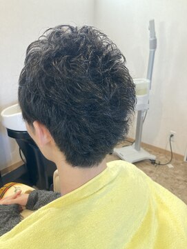 リアン(Lien) 立体感のでるパーマスタイル