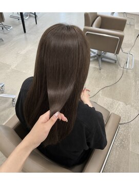 アヴァンス 箕面(AVANCE.) 髪質改善ストレート