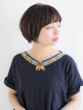 ルティア(Lutia) 小顔ヘア　ブルージュ　似合わせカット