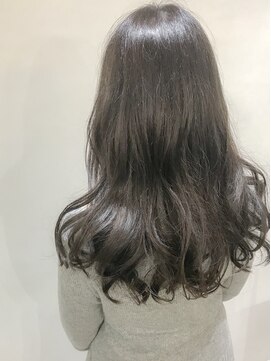 ニーケ 池袋 池袋西口(nike) 【nike池袋】グレージュ