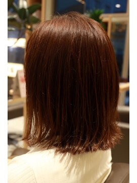 キャリ(CALI) ストレート×外ハネ CALI・田町・三田・美容室・CHIAKI