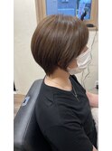 ベージュ×ラフショート