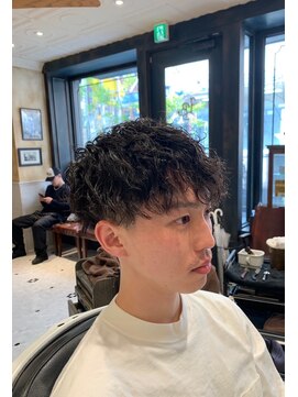 ルドローブラントオオサカ(LUDLOW BLUNT Osaka) 【LUDLOW BLUNT】マッシュパーマ ツイストスパイラルパーマ
