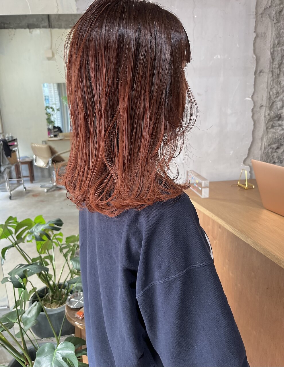 グラデーションカラー/オレンジブラウン/20代/30代/40代