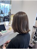 若見えグレージュ