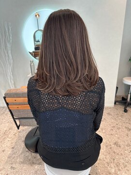 モアナ バイ ラナ 甚目寺店(MoanA BY LANA) デザインカラー/レイヤーカット/ウェットヘア/オリーブベージュ