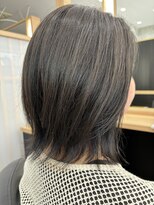 ヘアヴェローチェ(hair-veloce) アッシュカラー外ハネボブ