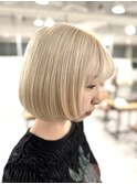 ホワイトベージュ マッシュボブ