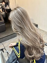ブレンド 渋谷(BLend)&nbsp;ハイライトカラーくびれヘアアプリコットオレンジ