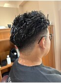 ２０代～４０代オールバックパーマ