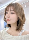 くびレイヤーボブルフネビージュ小顔ワンレンこなれミディ