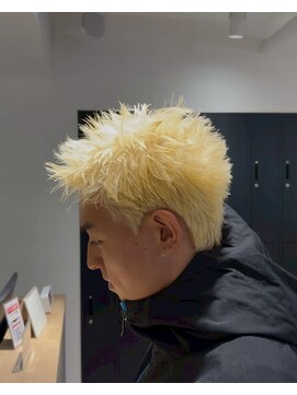 ネイビー 表参道(NAVY) ハイトーンスパイキーショート