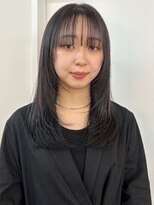 リサヘアーデザイン(RISA HAIR DESIGN)&nbsp;ダークグレー レイヤーカット 韓国風レイヤー 透明感カラー