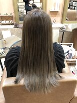 モードケイズ 阿倍野店(MODE K’s) シルバーグレージュ