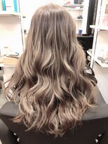 ラニ(LANI)&nbsp;【ＬＡＮＩ/ＳＴＹＬＥ】-ミルクグレージュ-　外国人風カラー