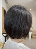ショートボブ