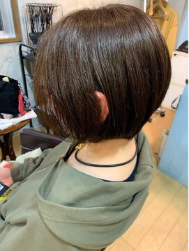 ヘアサロン シロップ(Hair Salon Syrup) [Syrup・山谷慎太郎] 「髪質改善でまとまるショートボブ」