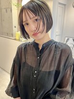 ワール(whirl.)&nbsp;前上がりボブミニボブ顔周りレイヤーグレーベージュ30代20代