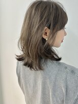 ガーデン オオタカノモリ(garden otakanomori)&nbsp;インナーグレージュ×小顔前髪×ひし形レイヤー×艶髪ミディg