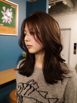 ヨー(Yoh-)&nbsp;【セミレイヤー/中里千尋】ミルクブラウン/韓国風/レイヤー