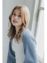 フィス(Fe's)&nbsp;くびレイヤーエモージュカールセミディシアーカラー