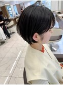黒髪でも柔らかい縮毛矯正のショートボブ