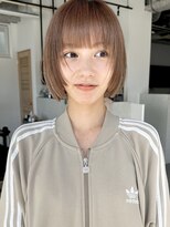 ディッセンバー 神宮前(December) シアーベージュ/顔まわりレイヤー/ボブ