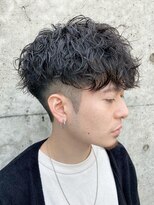 フィフス 原宿(fifth)&nbsp;ツイストスパイラルパーマ波巻きパーマシャドウパーマ黒髪原宿