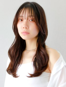 ヘアサロンガリカアオヤマ(hair salon Gallica aoyama) ゆる巻きくびれロングにショコラブラウンで大人かわいいスタイル
