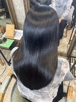 アンフィシュピトロワ(AnFye spi tlow) 【髪質改善】で艶髪に変身【縮毛矯正】【髪質改善】【縮毛矯正】