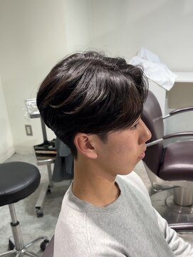 アンジェ(ange) 毛流れセンターパート