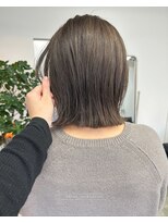 ウカン(UKAN.) グレージュ