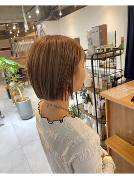 ニール(Neale.) 大人ガーリーミニボブ02.11