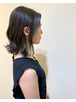 アルティーナプライベート(altina PRIVATE)&nbsp;グレージュカラー×外はねミディアム