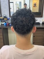 ハングアウト(Hangout) スパイキーパーマ