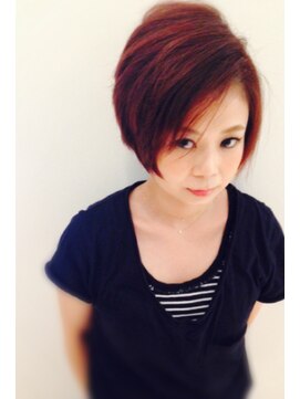 クラメール 黒崎コムシティ店(Kraemer) ぜっぺき解消カット大人かわいいショートボブ