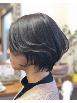 ページボーイ 大人ボブ