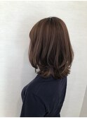 ふんわり外ハネレイヤーボブ